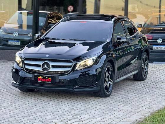 MERCEDES-BENZ GLA 250 2.0 16V TURBO GASOLINA ENDURO 4P AUTOMÁTICO MERCEDES-BENZ GLA 250 2.0 16V TURBO GASOLINA ENDURO 4P AUTOMÁTICO